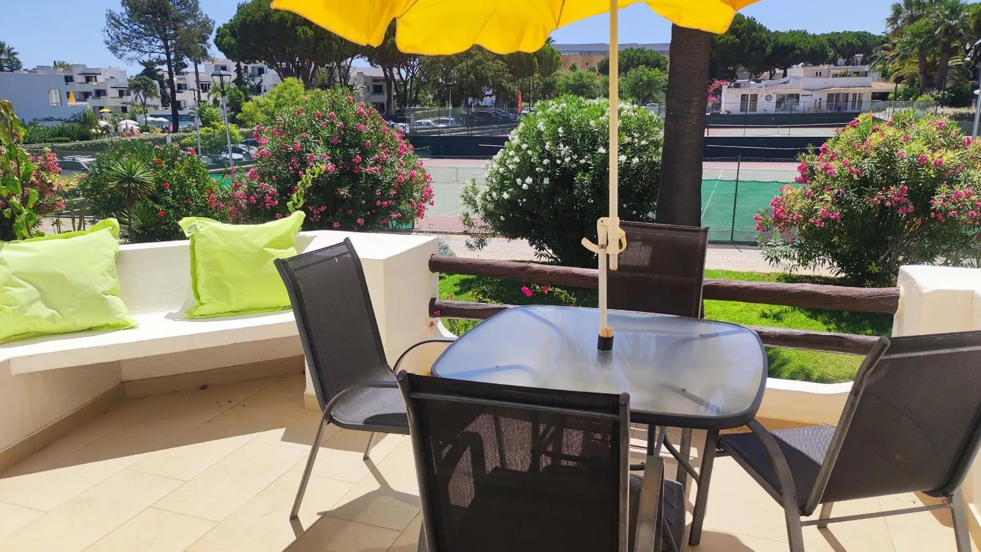Apartment Albufeira, T1 In Balaia Golf Village, Algarve Portugal