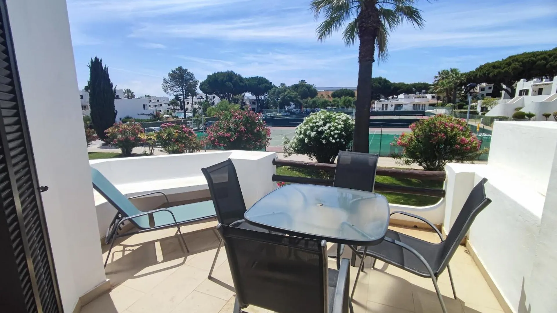 Albufeira, T1 In Balaia Golf Village, Algarve Apartment